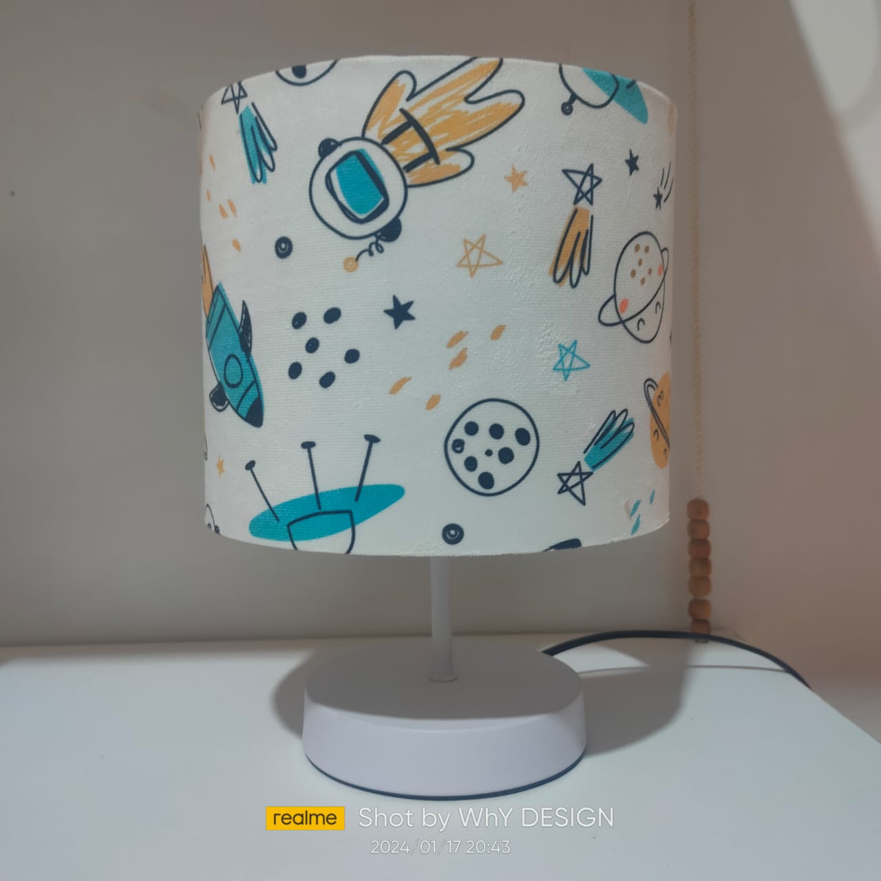COMOD- Space -S0852-children
