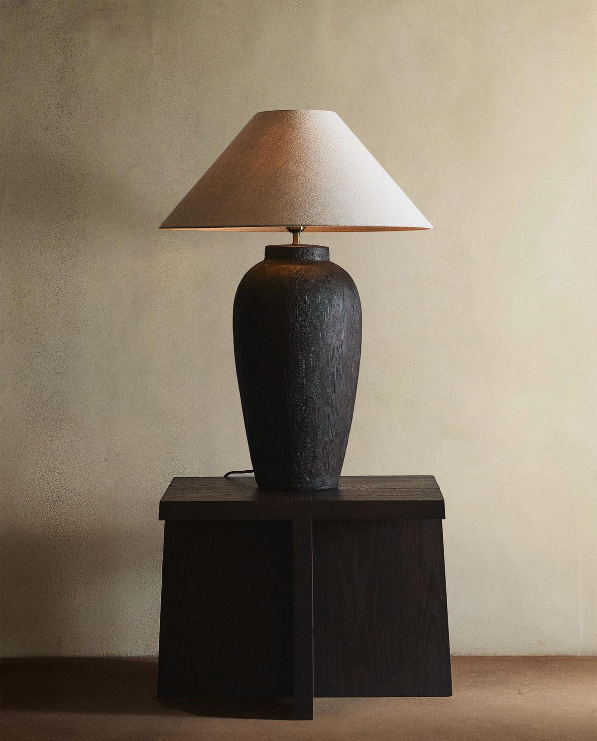Boho -Light White Table Lamp-noir