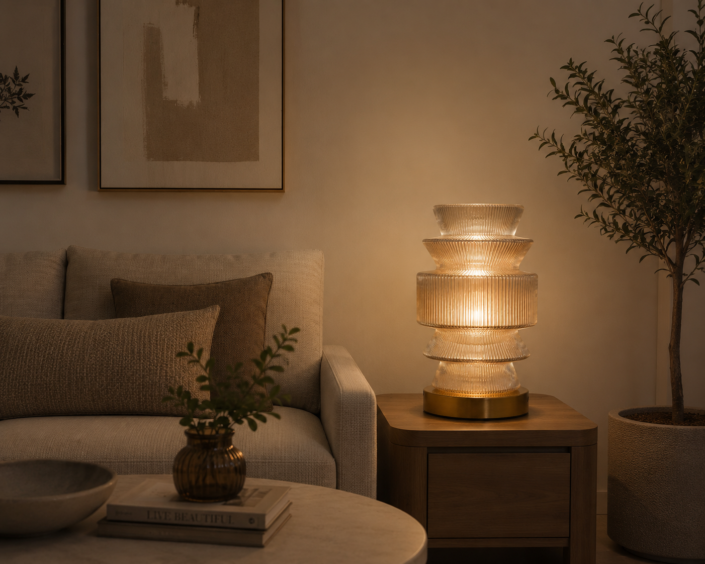A-Comod-glass lamp